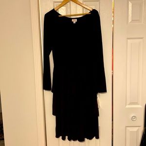 New with tags RARE FIND SOLID BLACK Lularoe Georgia. Size XL.